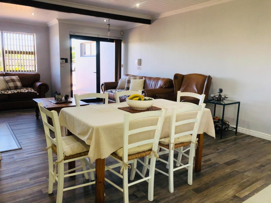5 Bedroom Property for Sale in Franskraal Western Cape